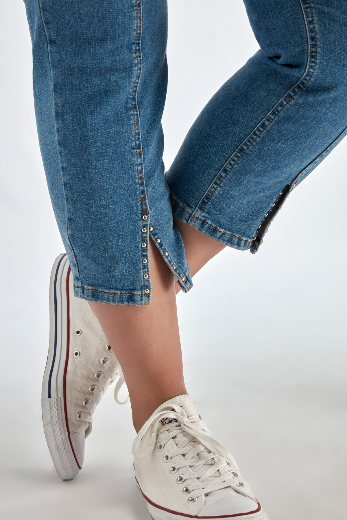 Dames 7/8 skinny jeans met studs en split | MS Mode