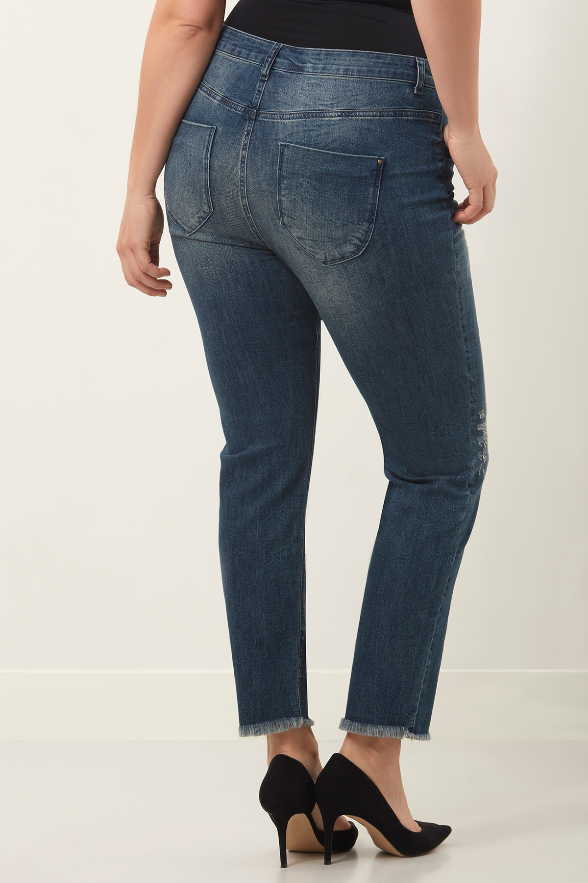 Dames Jeans met gerafelde zoom | MS Mode